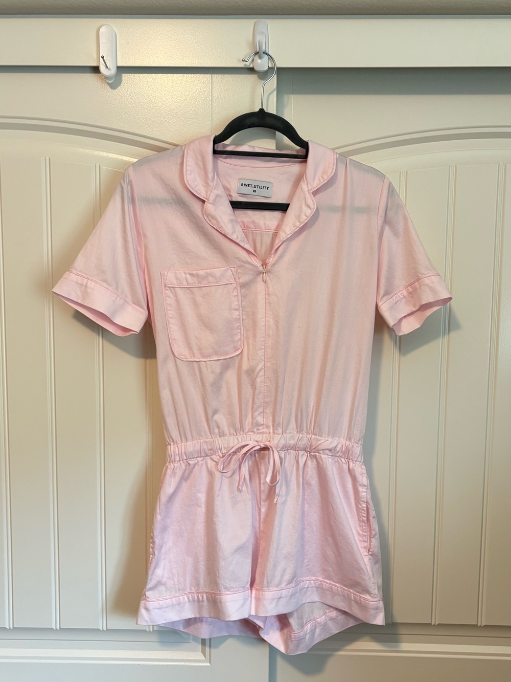 Rivet Utility baby pink short sleeve 100% cotton romper size XS